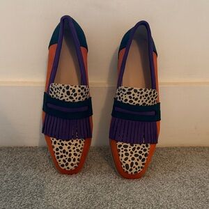 Stylish Women's Loafers with Animal Print and Fringe